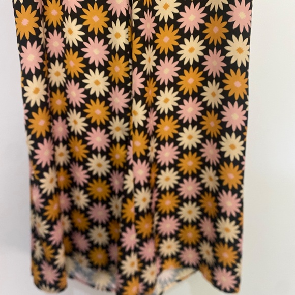 RESA XS/S Miley Floral Wide-Leg Pants. - Picture 6 of 12